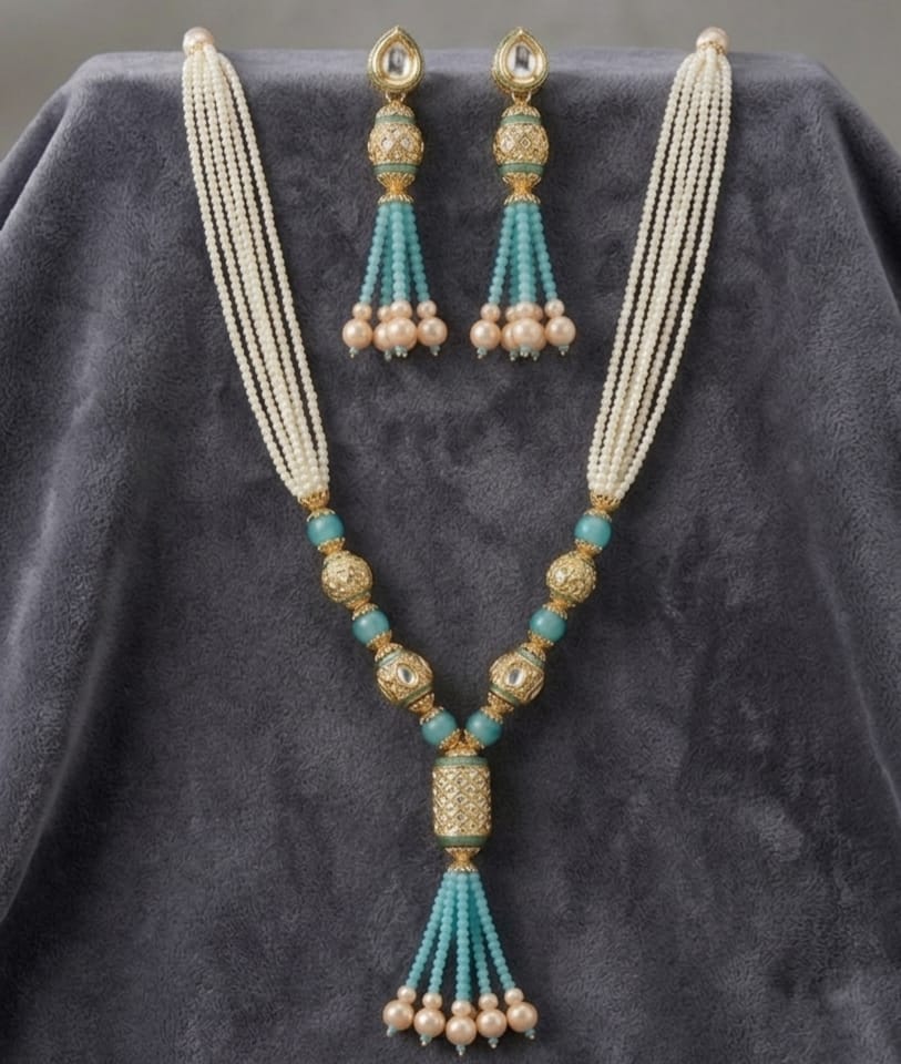 Traditional Pearl & Turquoise Beaded Necklace Set image 3