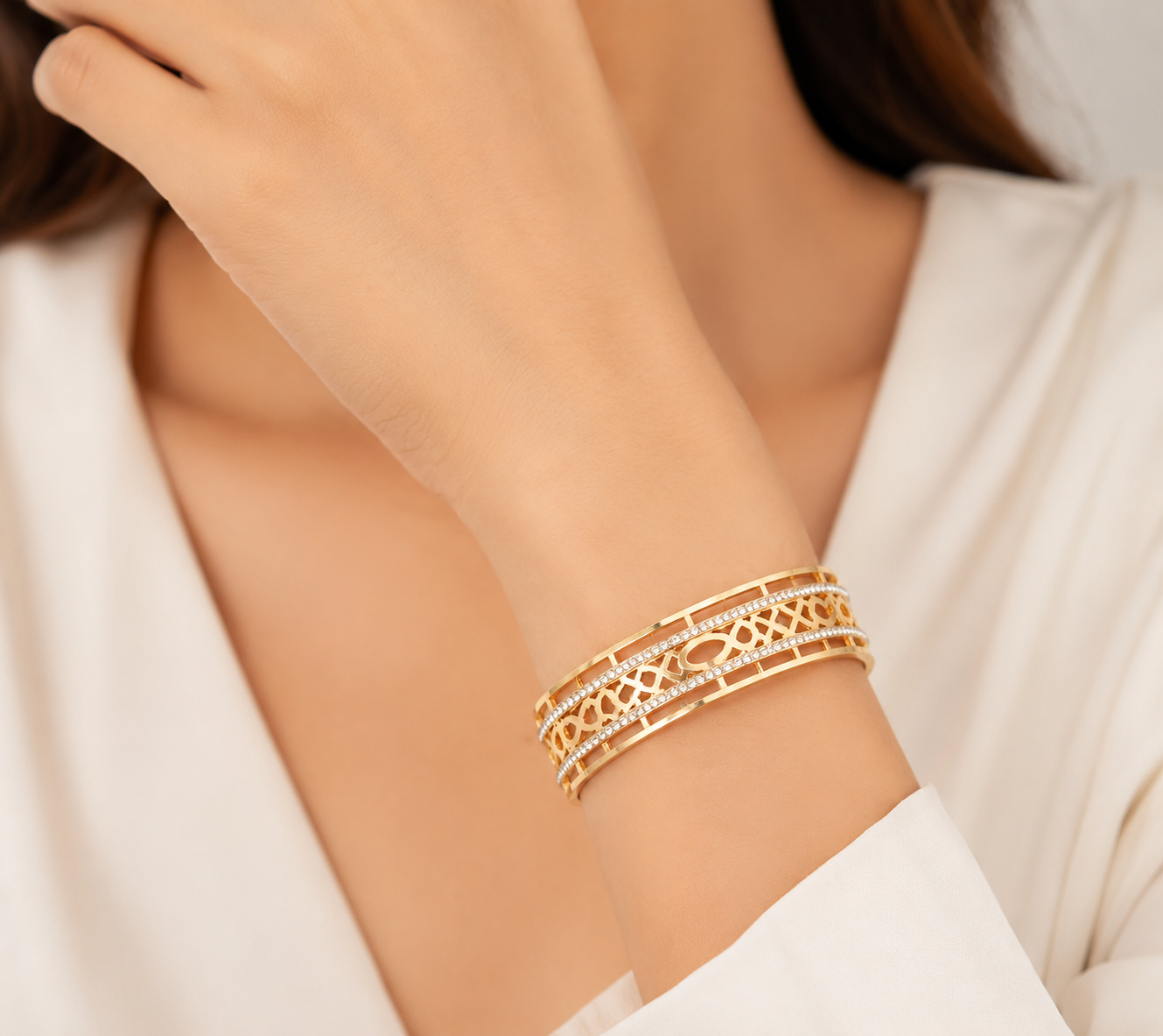 Royal Lattice Crystal Kada Bracelet image 1